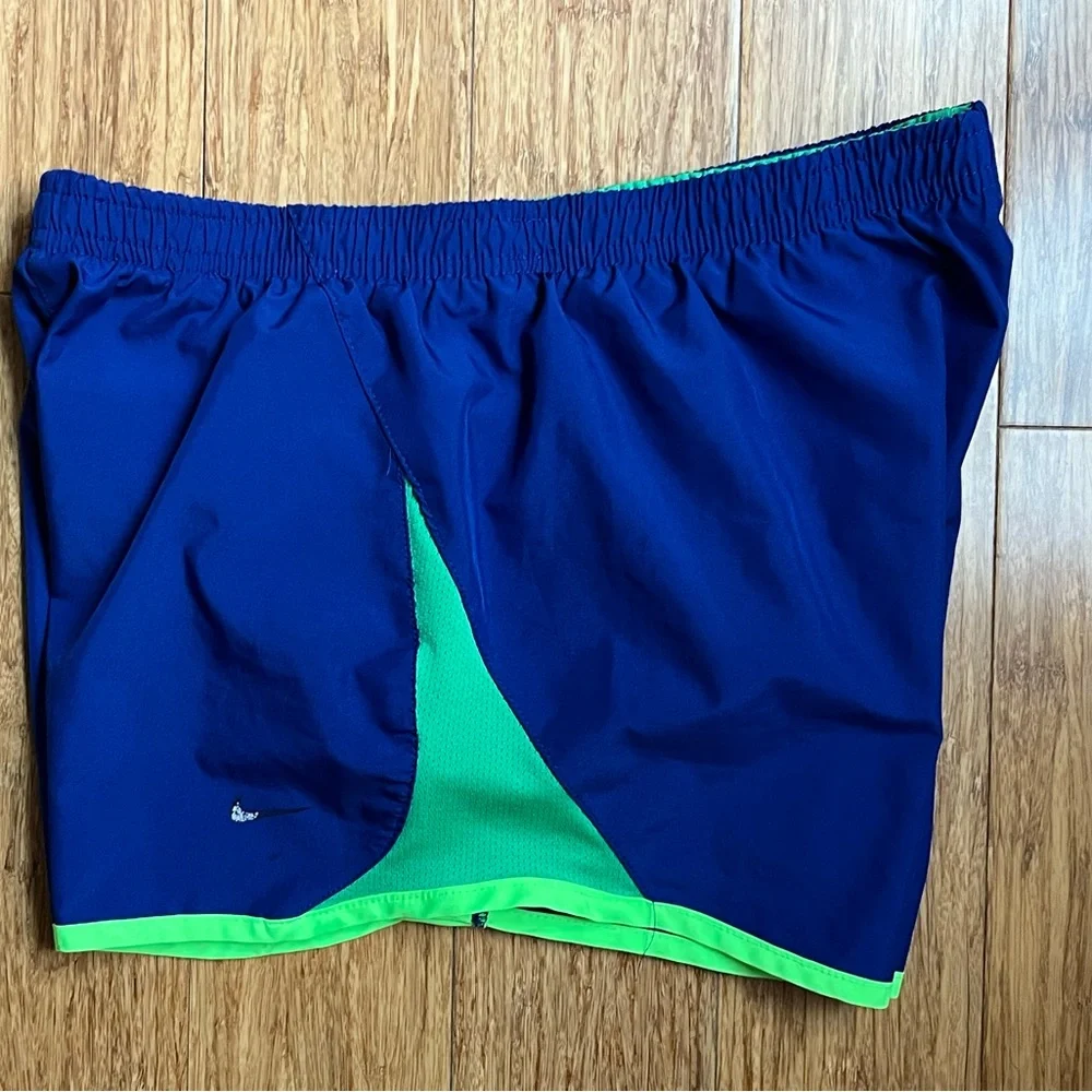 Nike Running Shorts Womans blue green size medium